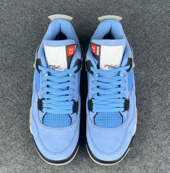 Air Jordan 4 Retro – University Blue