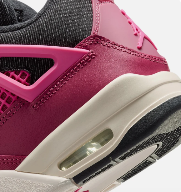 (GS) Air Jordan 4 Retro – She's A Star (Sweet Beet / Desert Pink / Off Noir / Chalk)