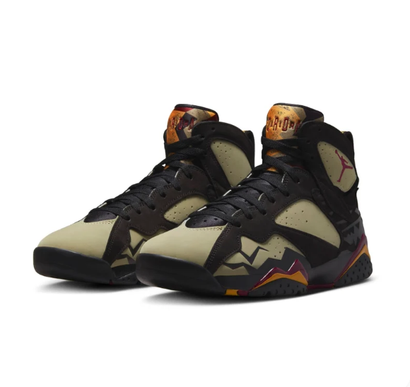 Air Jordan 7 Retro – Black Olive (DN9782-001)